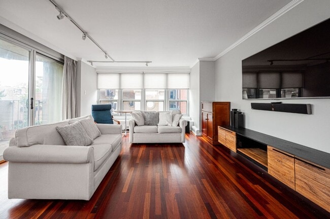 Building Photo - The Dorchester