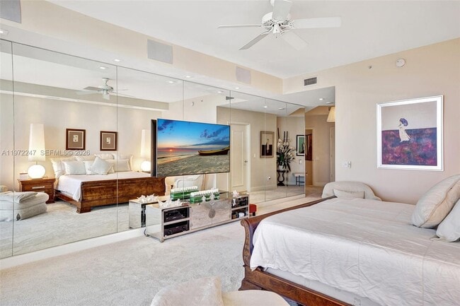 Building Photo - 21200 Point Pl