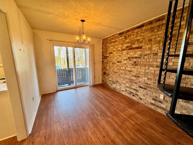 Building Photo - 280 Hill Ave