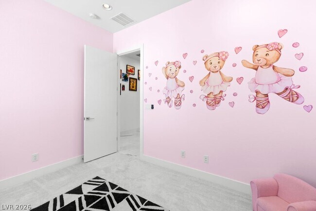 Building Photo - 4315 N Dapple Gray Rd