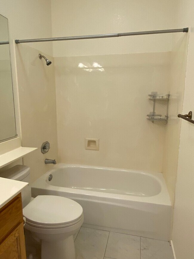 Building Photo - Castlerock Gated Community off Hilborn! Be...