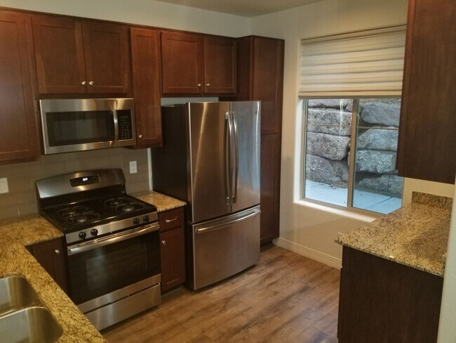 Building Photo - Rare, Single Level, Forest Springs Home! 3...