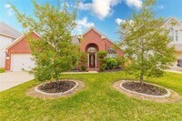 Building Photo - 2201 Signal Hill Dr