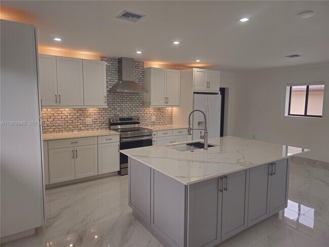 Building Photo - 26720 SW 203rd Ave