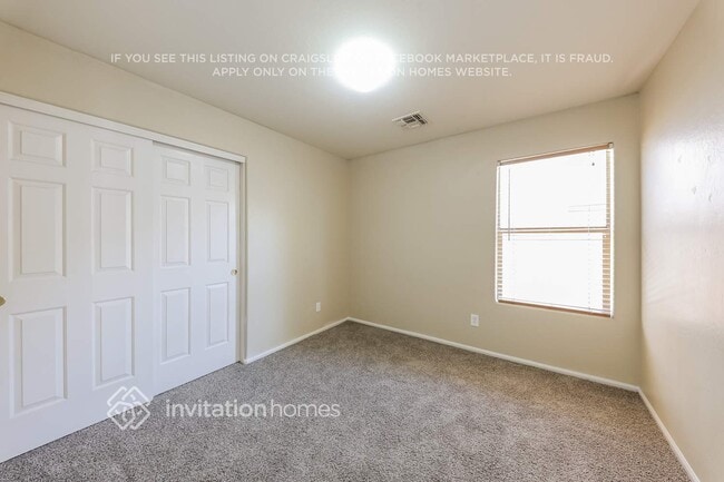 Building Photo - 17235 W Elaine Dr