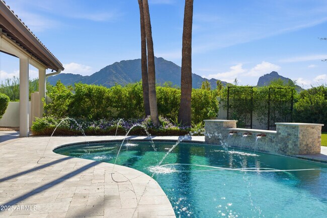 Primary Photo - 5828 E Cactus Wren Rd