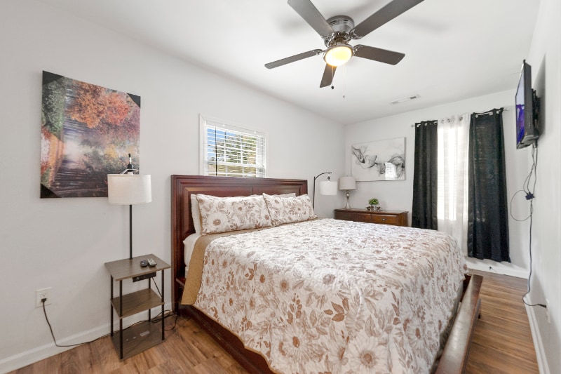 Building Photo - 5989 Bowden St