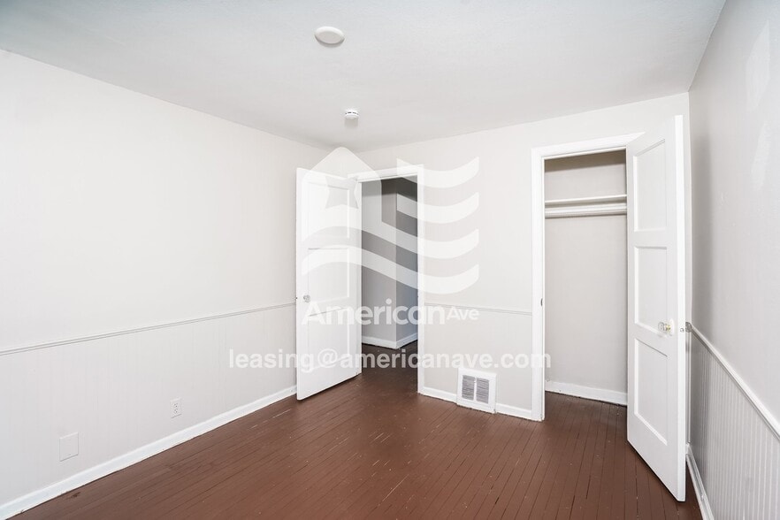 Building Photo - 2408 Webster St