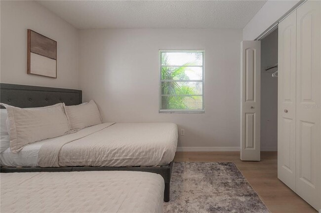 Building Photo - 6908 S MacDill Ave