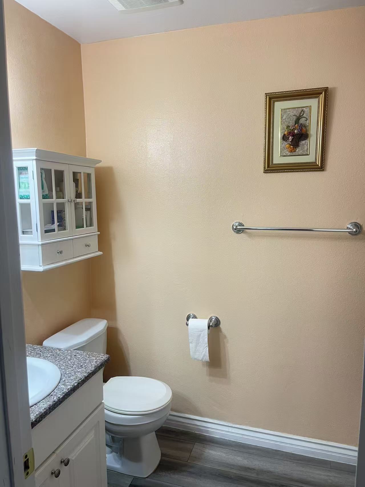 Building Photo - 660 Golden Springs Dr