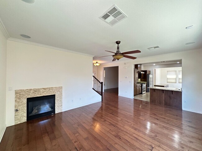 Building Photo - Summerlin Village 16 Ladera Phase 3