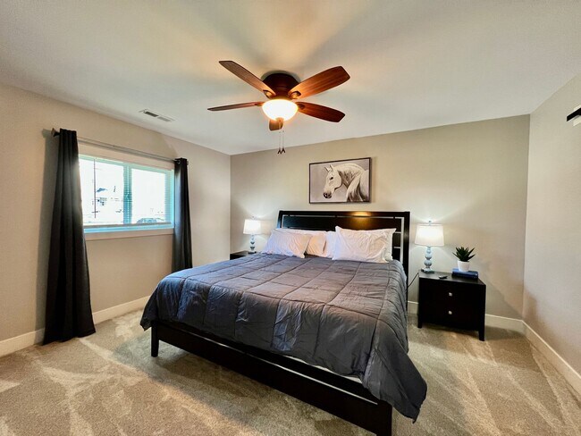 Building Photo - Quaint 4 Bedroom furnished Ranch Home in Mason Ohio