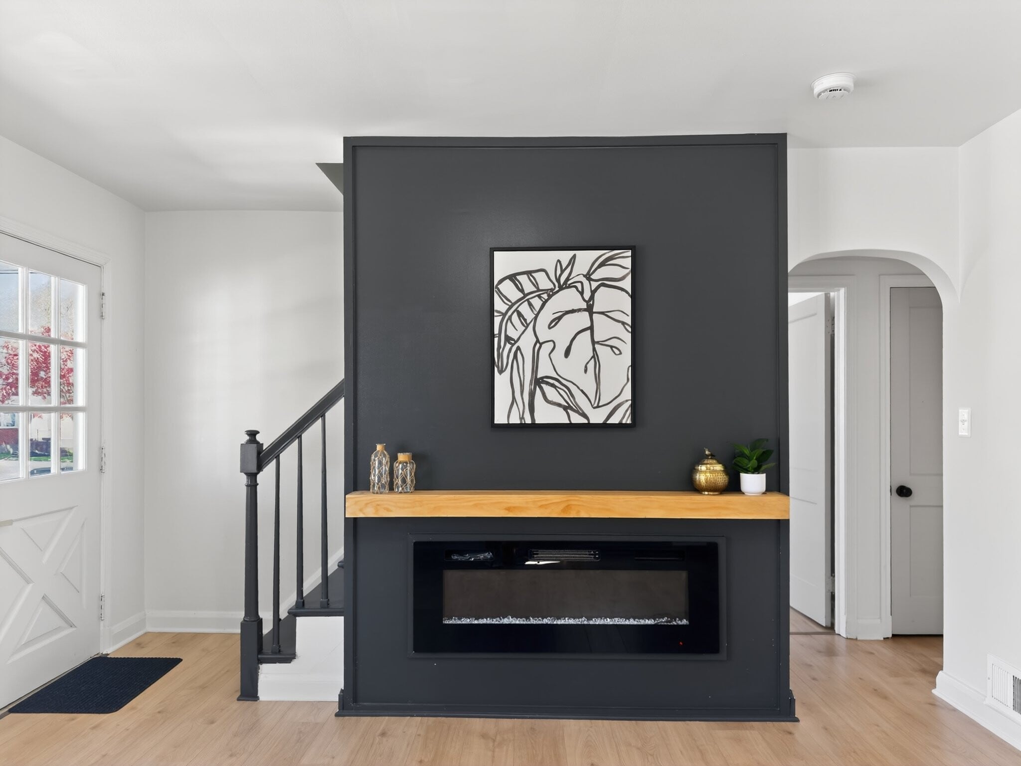 Building Photo - 101 Elinor Ave