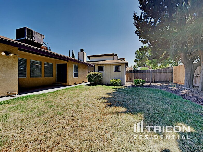 Building Photo - 2024 Bavil Dr