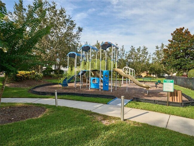 Building Photo - 6060 Roseate Spoonbill Dr