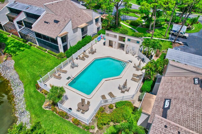 Building Photo - 16436 Timberlakes Dr