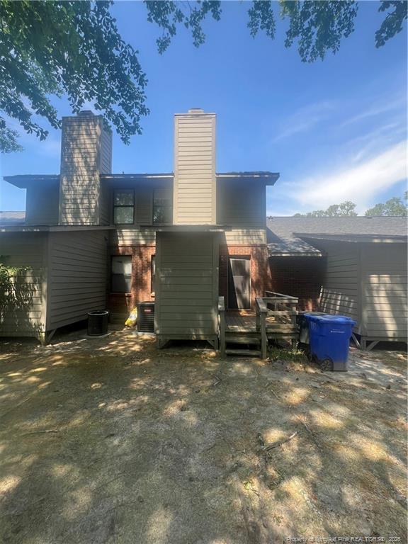 Building Photo - 119 Villa Dr