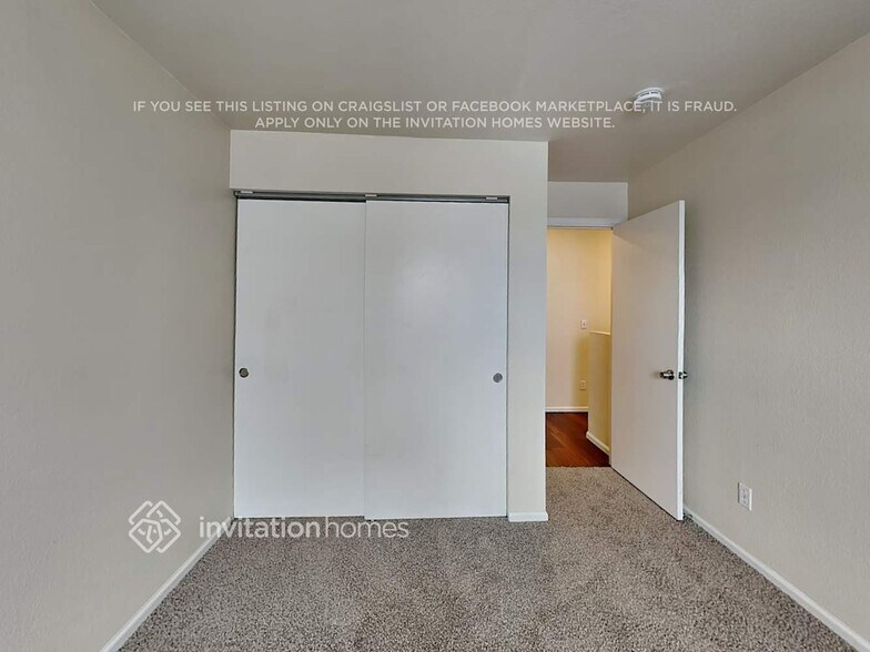 Building Photo - 5115 E 100th Dr