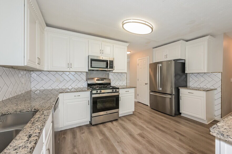 Building Photo - 1148 Princeton Park Dr
