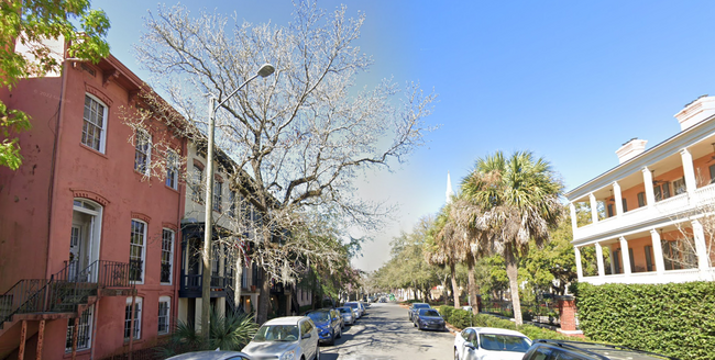 Primary Photo - 229 E Gordon St