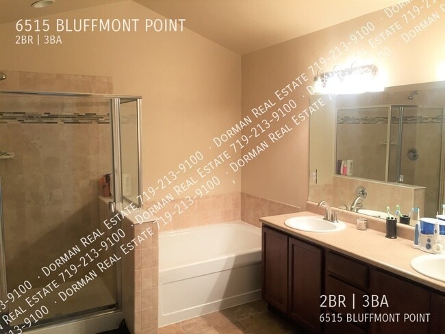 Building Photo - 6515 Bluffmont Pt