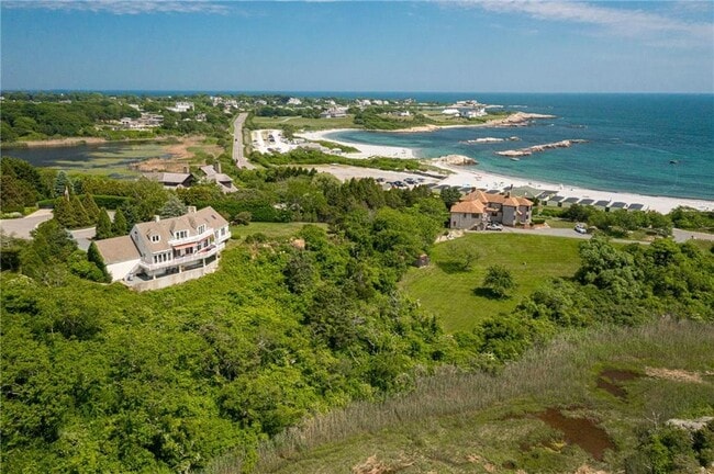 Building Photo - 25 Ocean Heights Rd