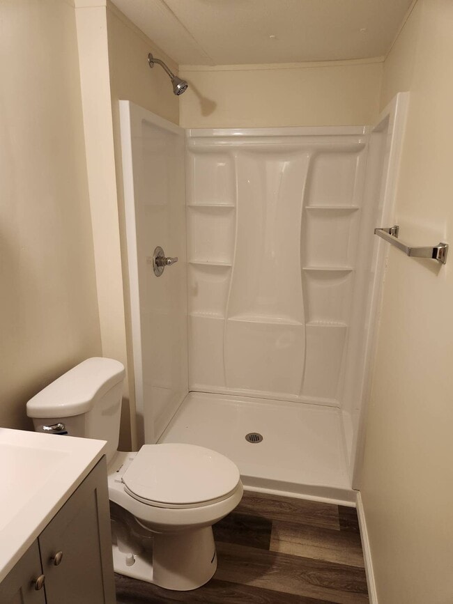 Building Photo - 908 Bernard Ln