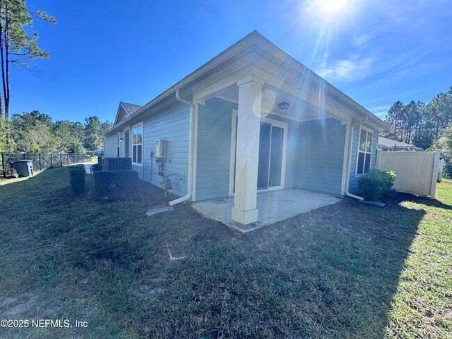 Building Photo - 156 Charlie Way