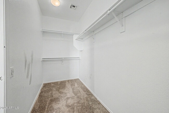 Building Photo - 9442 W Palm Ln