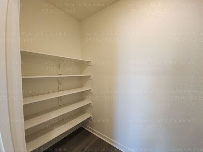 Building Photo - Newly constructed 3 bedroom/ 2 bathroom ho...