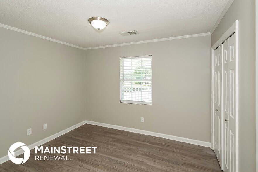 Building Photo - 201 Allen St