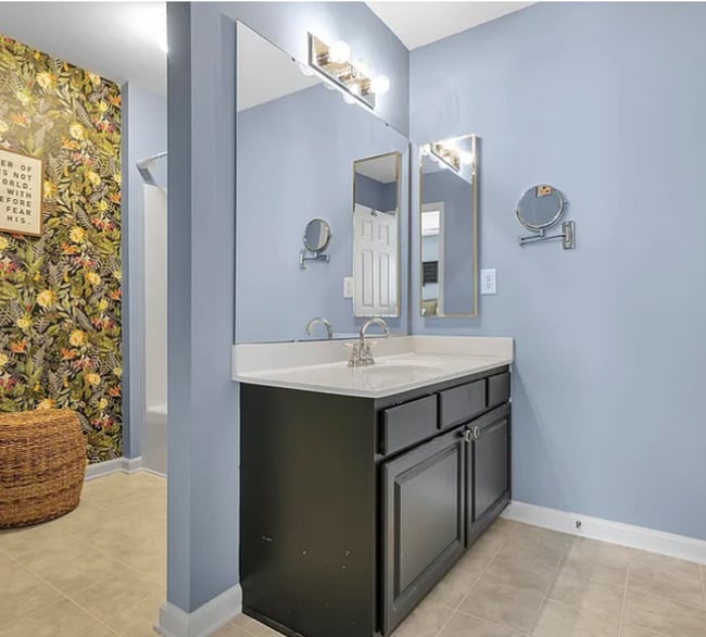 Building Photo - Spacious 2BR/1.5BA Townhome in Prime Greer!