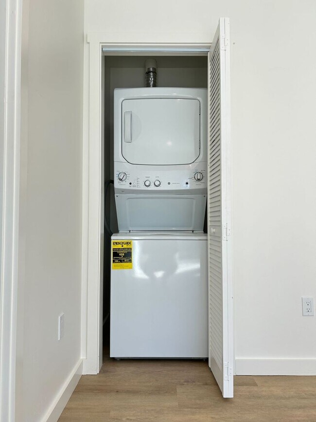 Building Photo - Now Leasing for the 2026-2027 School Year: Near Downtown San Luis Obispo and Cal Poly