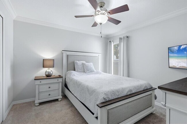 Building Photo - 4617 Egmont Dr
