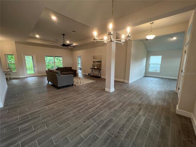 Building Photo - 27430 Deep Creek Blvd