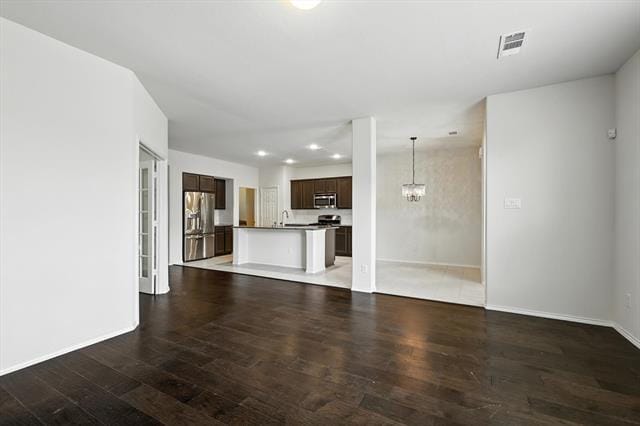 Building Photo - 1813 6th St