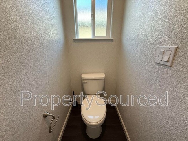 Building Photo - 709 Ephesus Ave