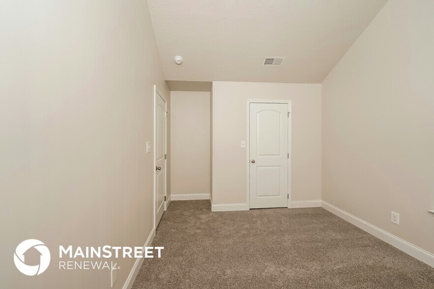 Building Photo - 155 Earl Owens Dr