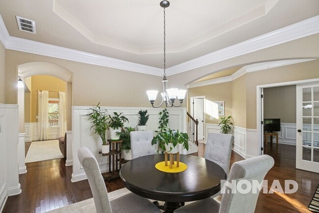 Building Photo - Stunning 6BR House in Cumming