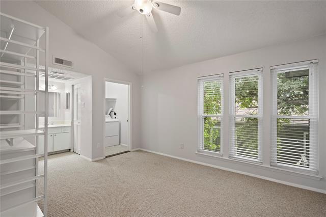 Building Photo - 4020 Holland Ave