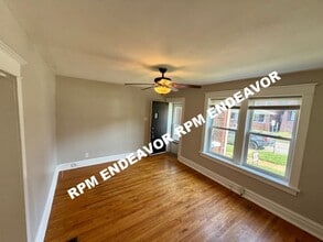 Building Photo - 3912 Miami St