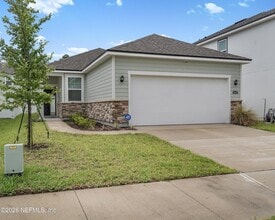 Building Photo - 14757 Cashew Ave