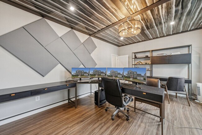 Building Photo - 101 Milvian Wy SE