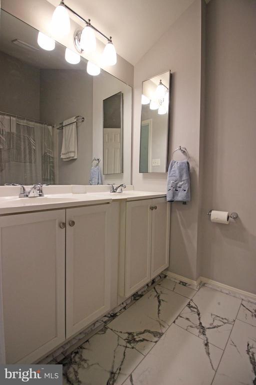 Building Photo - 4236 Bordolino Dr
