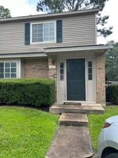 Building Photo - 6701 Dickens Ferry Rd