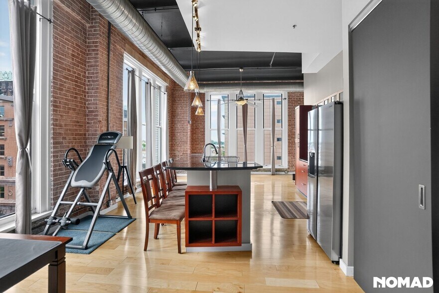 Building Photo - 1136 Washington Ave