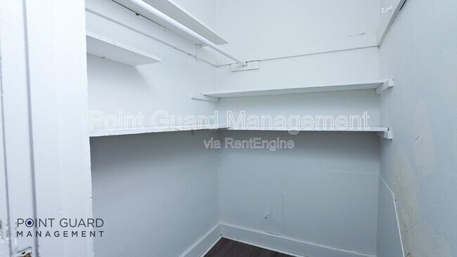 Building Photo - 135 S Minneapolis St