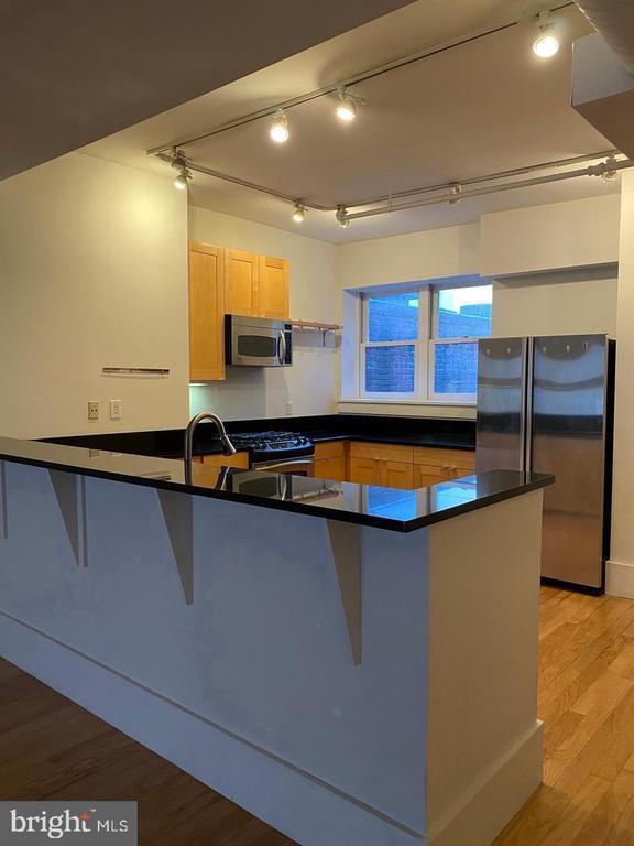 Building Photo - 1615 Walnut St