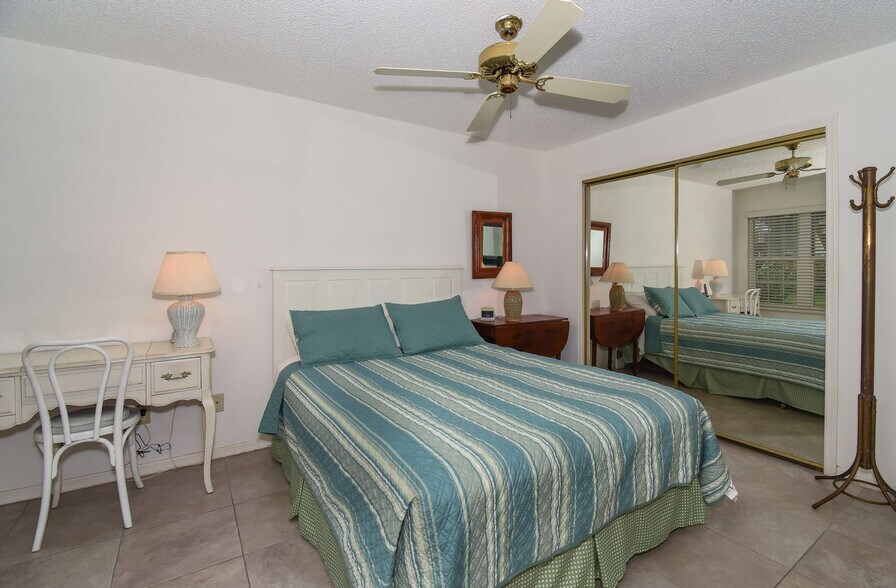 Building Photo - 884 Bay Breeze Wy
