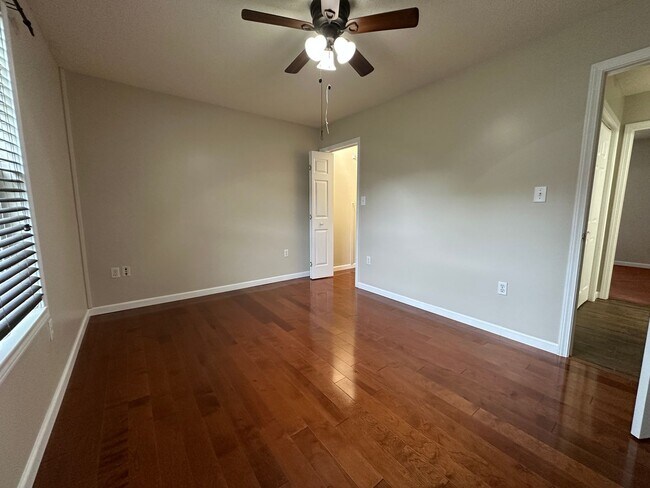 Building Photo - 256 Dumplin Ln